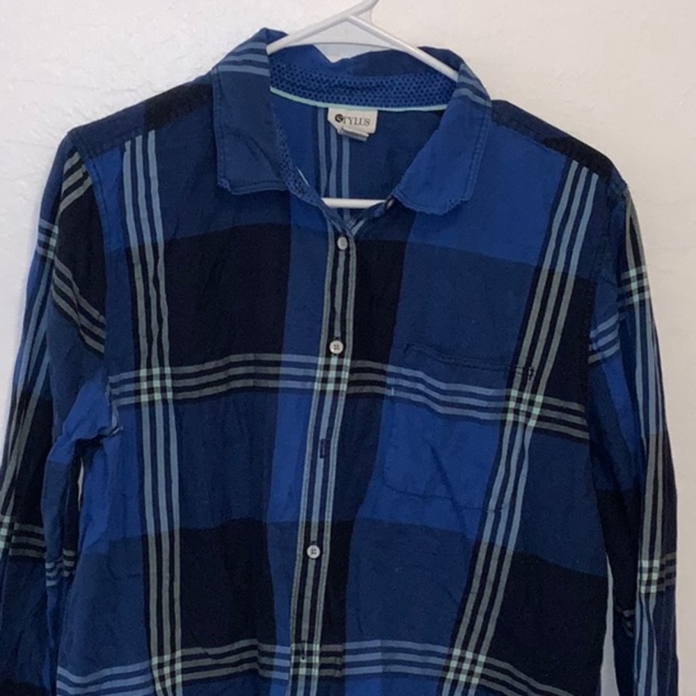 Women’s Blue Button Down Top